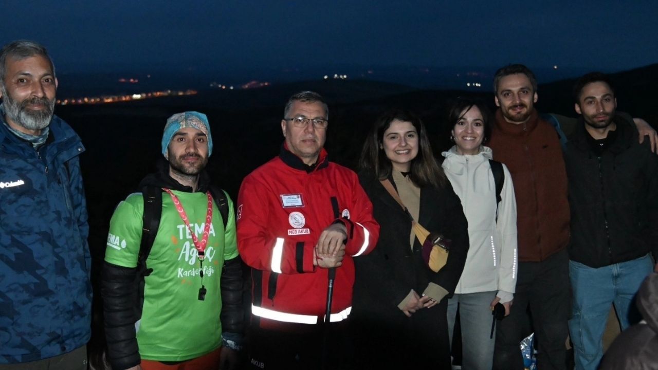 Yozgatlı Doğaseverler Günbatımında Çamlık’ta Buluştu (4)