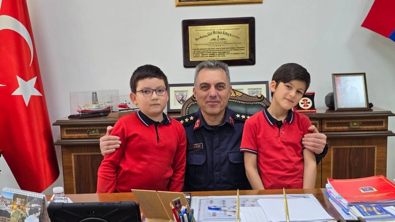 Yozgatlı Minikler Bir Günlüğüne Yönetimi Devraldı (2)