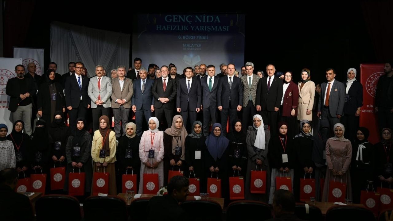 Yozgatlı Öğrenciler Genç Nida’da Bölge Finalinde Sahne Aldı (1)