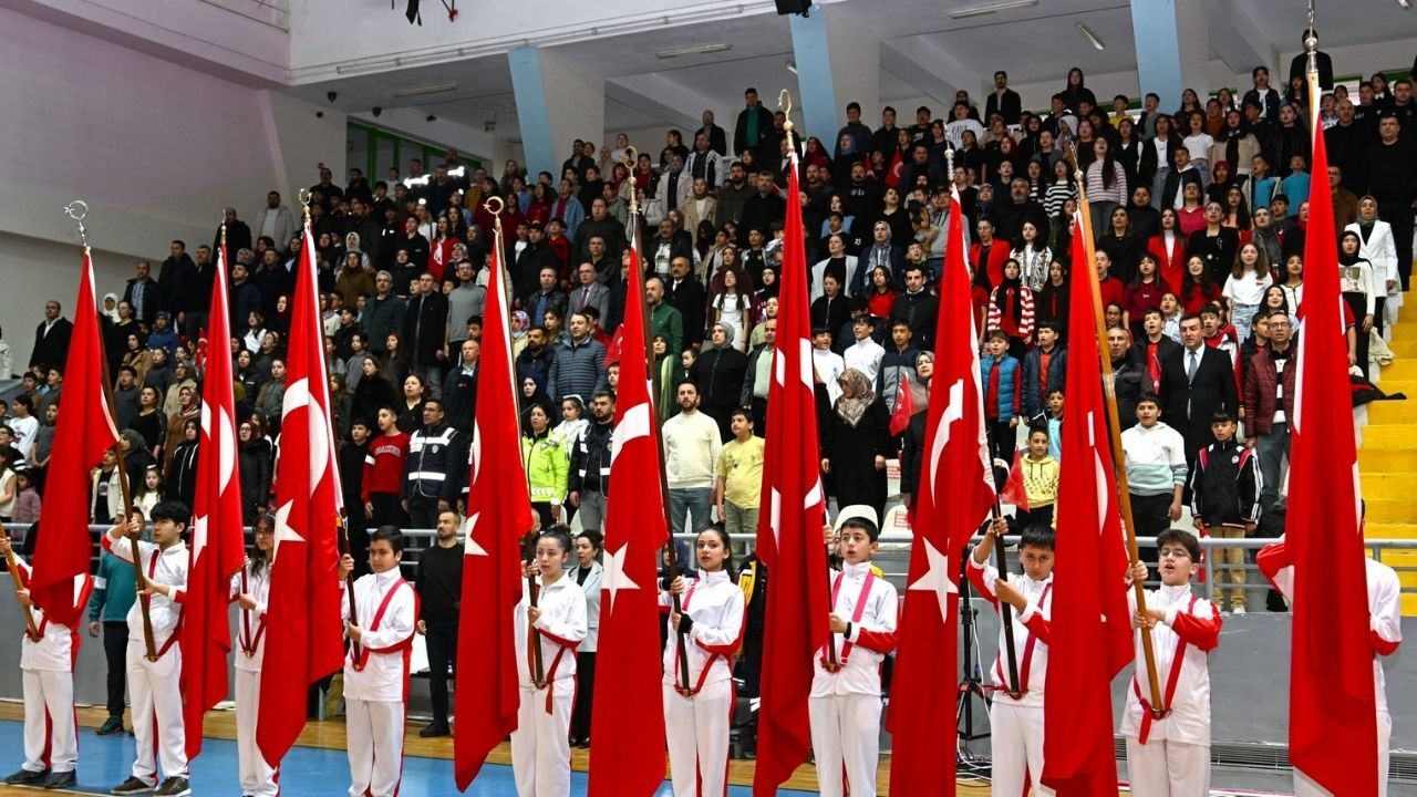 Yozgat’ta 23 Nisan Rüzgarı Şehir Tek Yürek Oldu! (3)