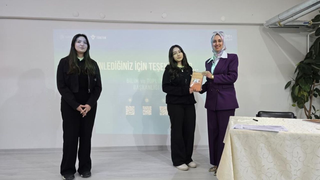 Yozgat’ta Aile Semineri Sosyal Medya Ve Kuşak Farkı Masaya Yatırıldı (1)