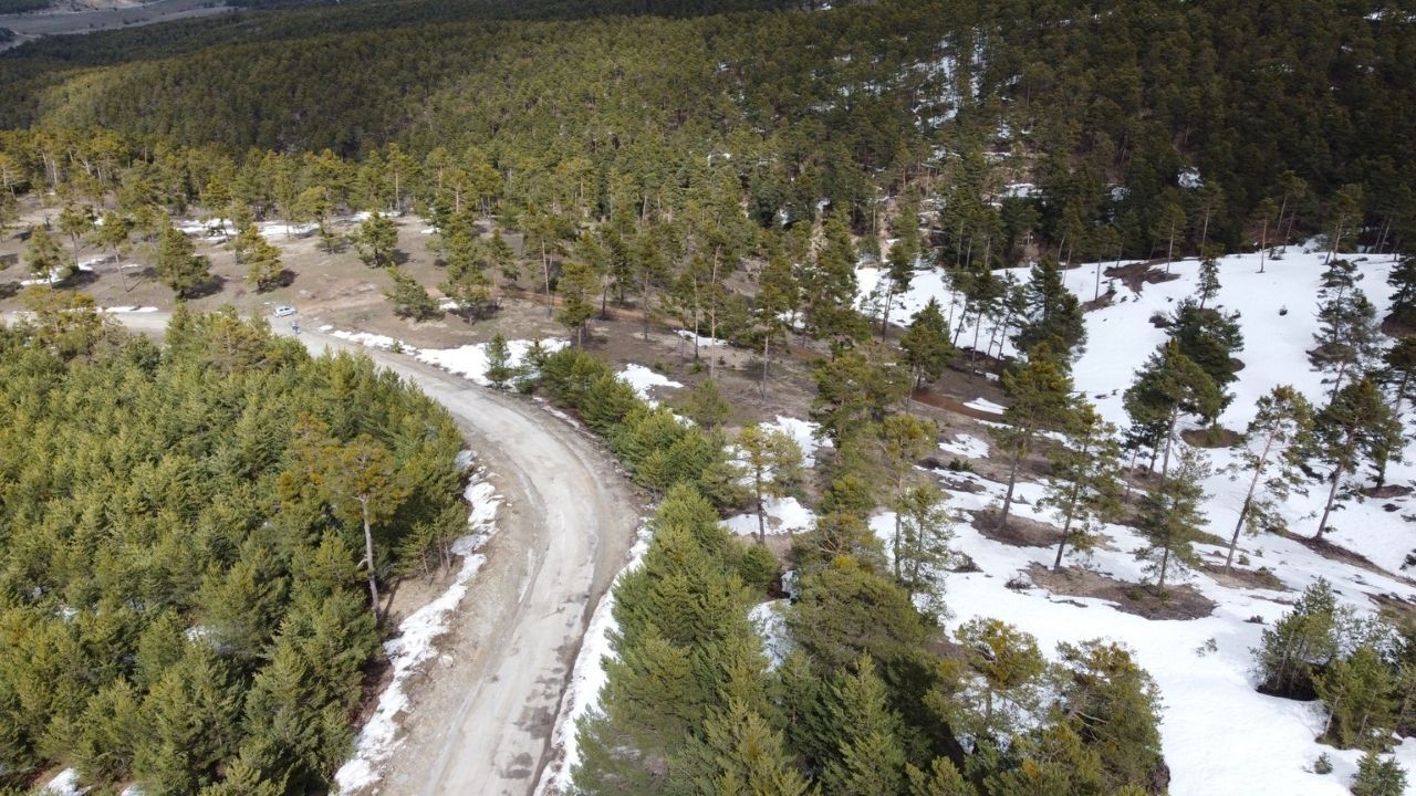 Yozgat’ta Bahar Ve Kış Bir Arada Tek Karede Eşsiz Şölen (1)