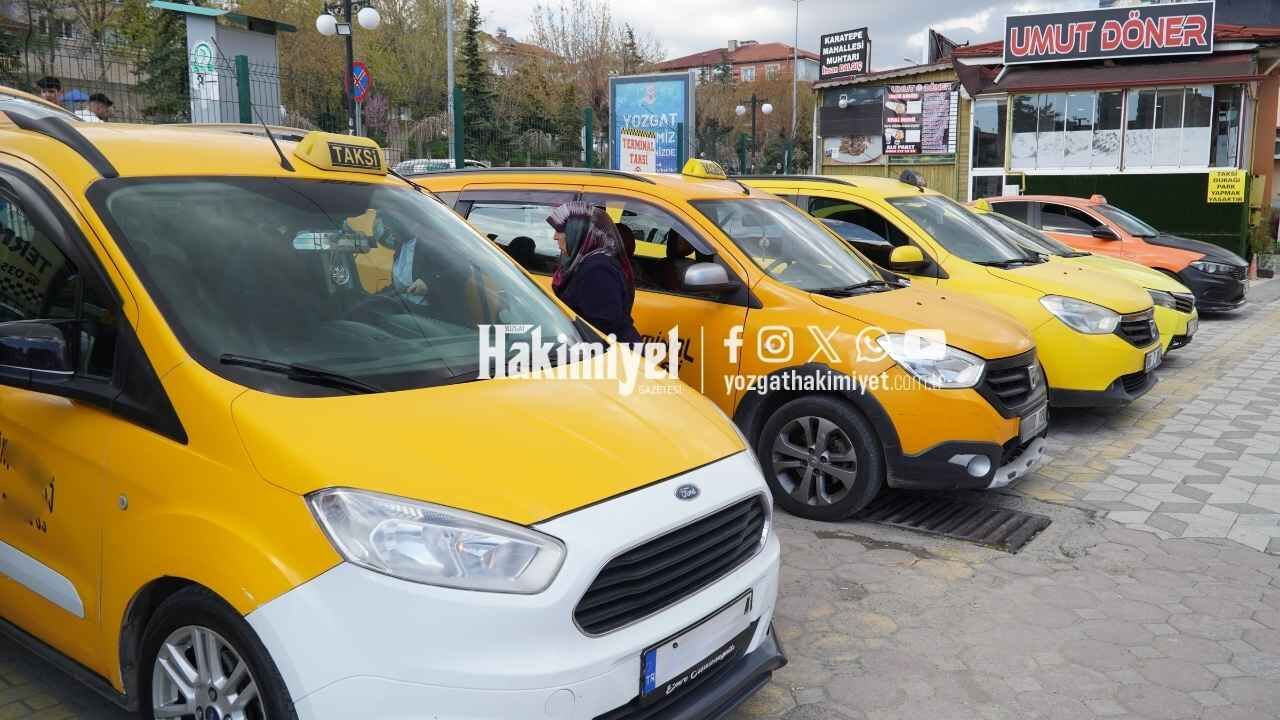 Yozgat'ta Bozuk Yollar Taksici Esnafını Bezdirdi 'Kazancımız Tamire Gidiyor' (5)