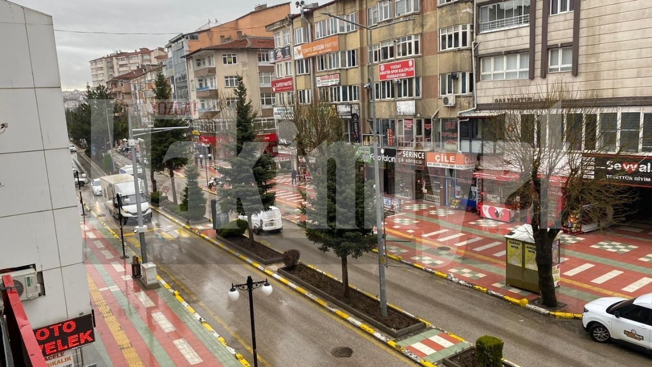 Yozgat’ta Bugün Dışarı Çıkacaklar Dikkat Hava Değişiyor (3)
