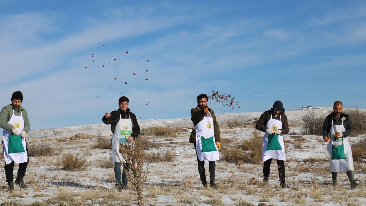 Yozgat’ta Çevre İçin Kritik Adım Baharda Yeşerecek Umutlar Ekildi (3)