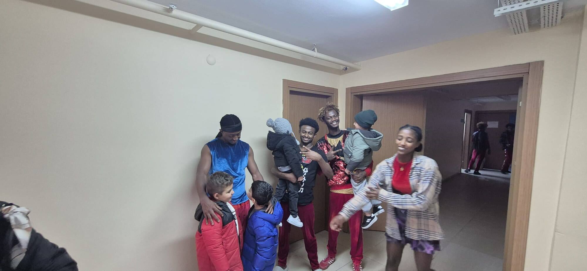 Yozgat'ta Çocuklar Sirk Gösterisi İle Eğlendi