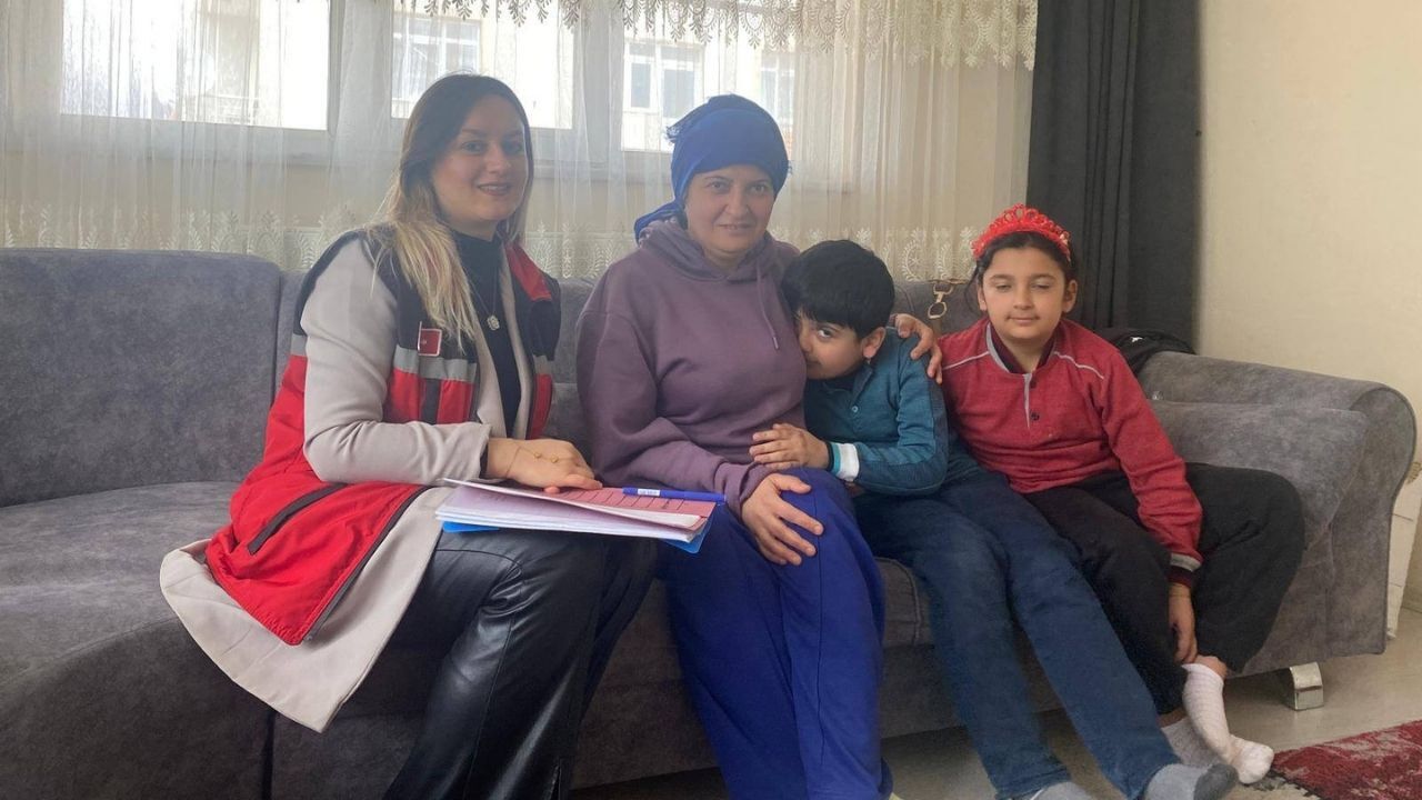 Yozgat’ta Farkındalık Günü Kapsamında Sıcak Buluşma Aileler Yalnız Bırakılmadı (3)