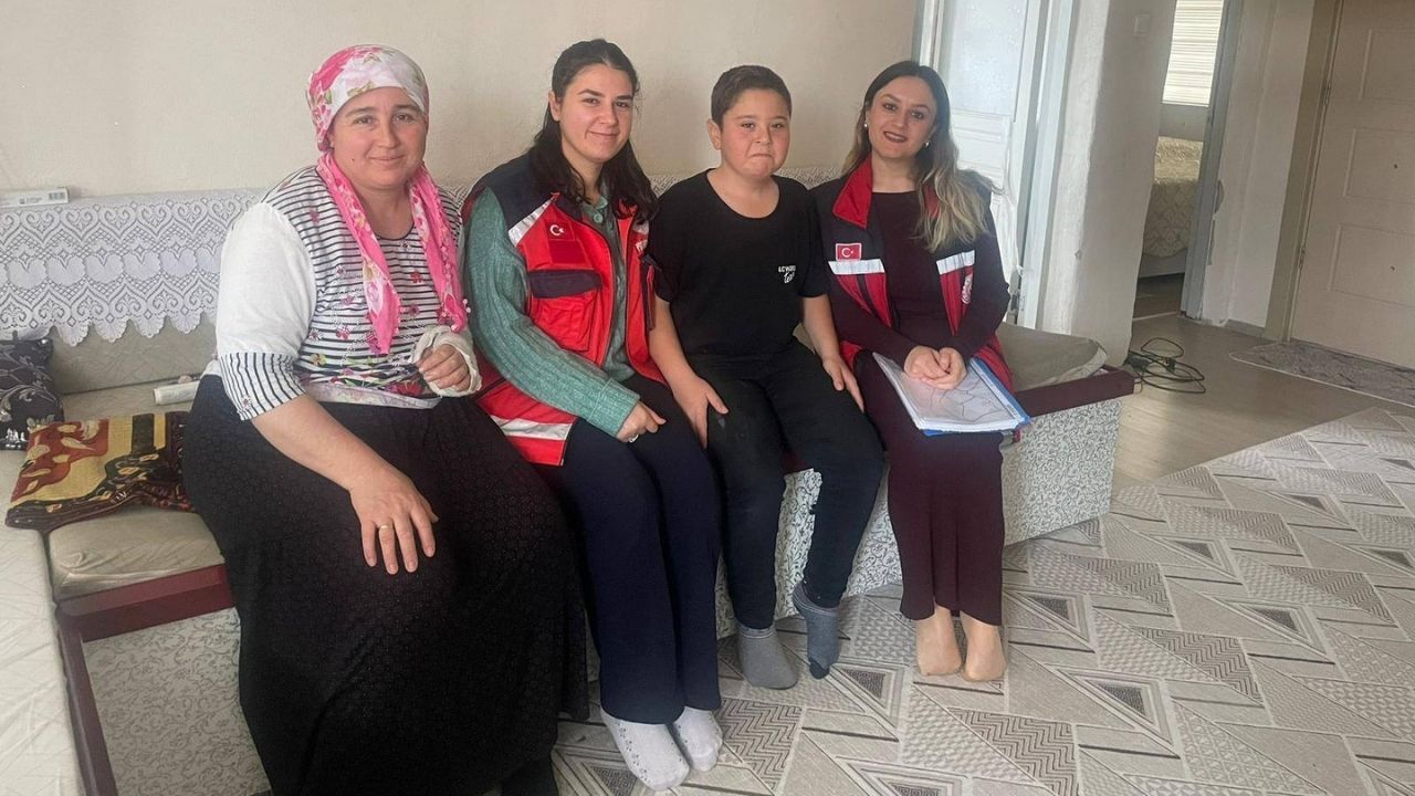 Yozgat’ta Farkındalık Günü Kapsamında Sıcak Buluşma Aileler Yalnız Bırakılmadı (5)