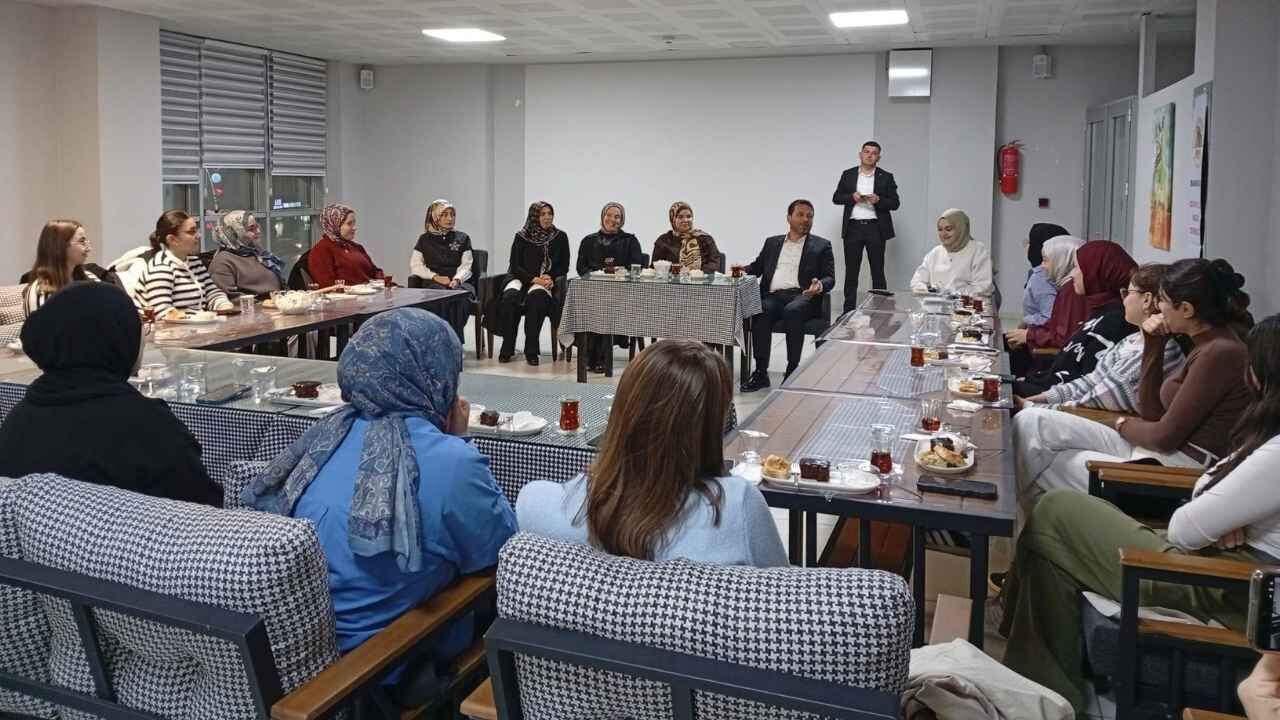 Yozgat’ta Gençlere Moral Veren Etkinlik Hem Öğrendiler Hem Eğlendiler (4)