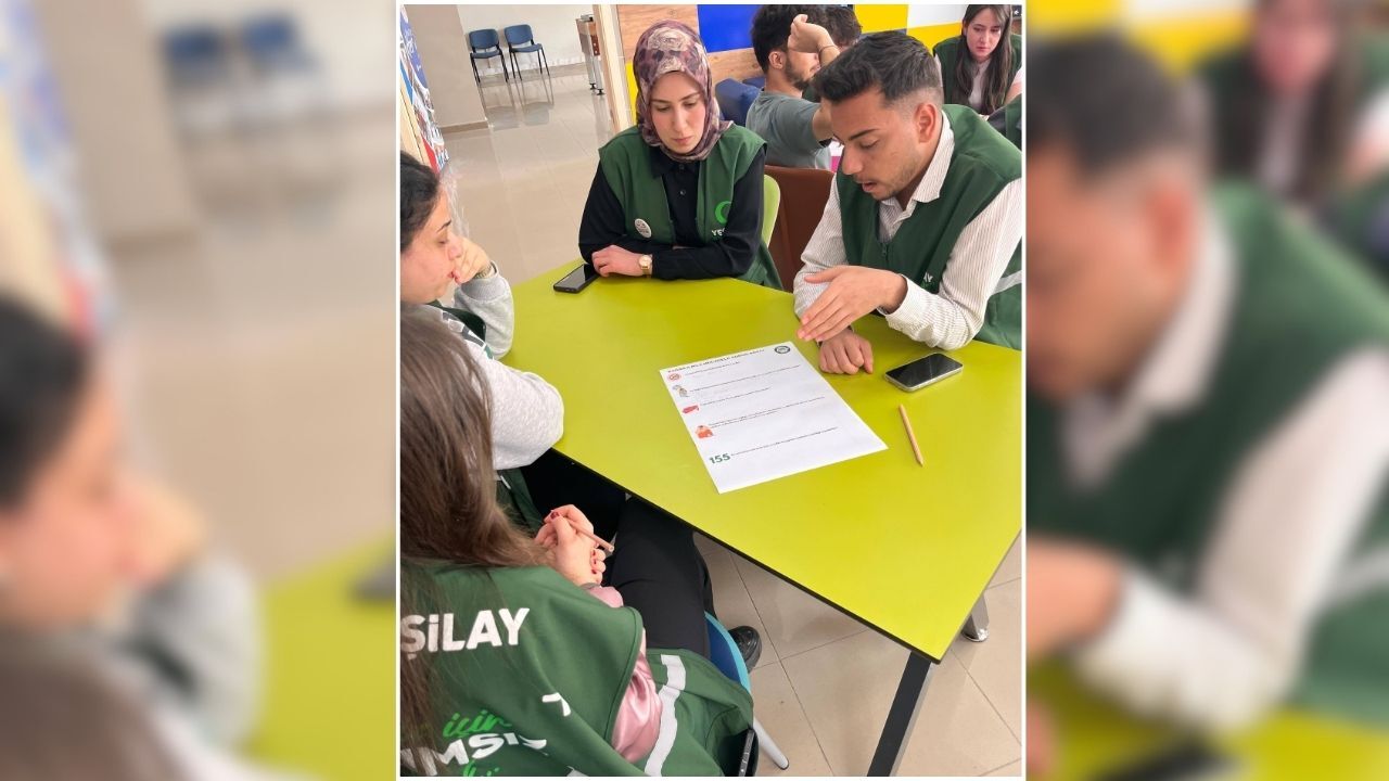 Yozgat’ta Gençleri Harekete Geçiren Atölye Bağımlılık Masaya Yatırıldı (4)