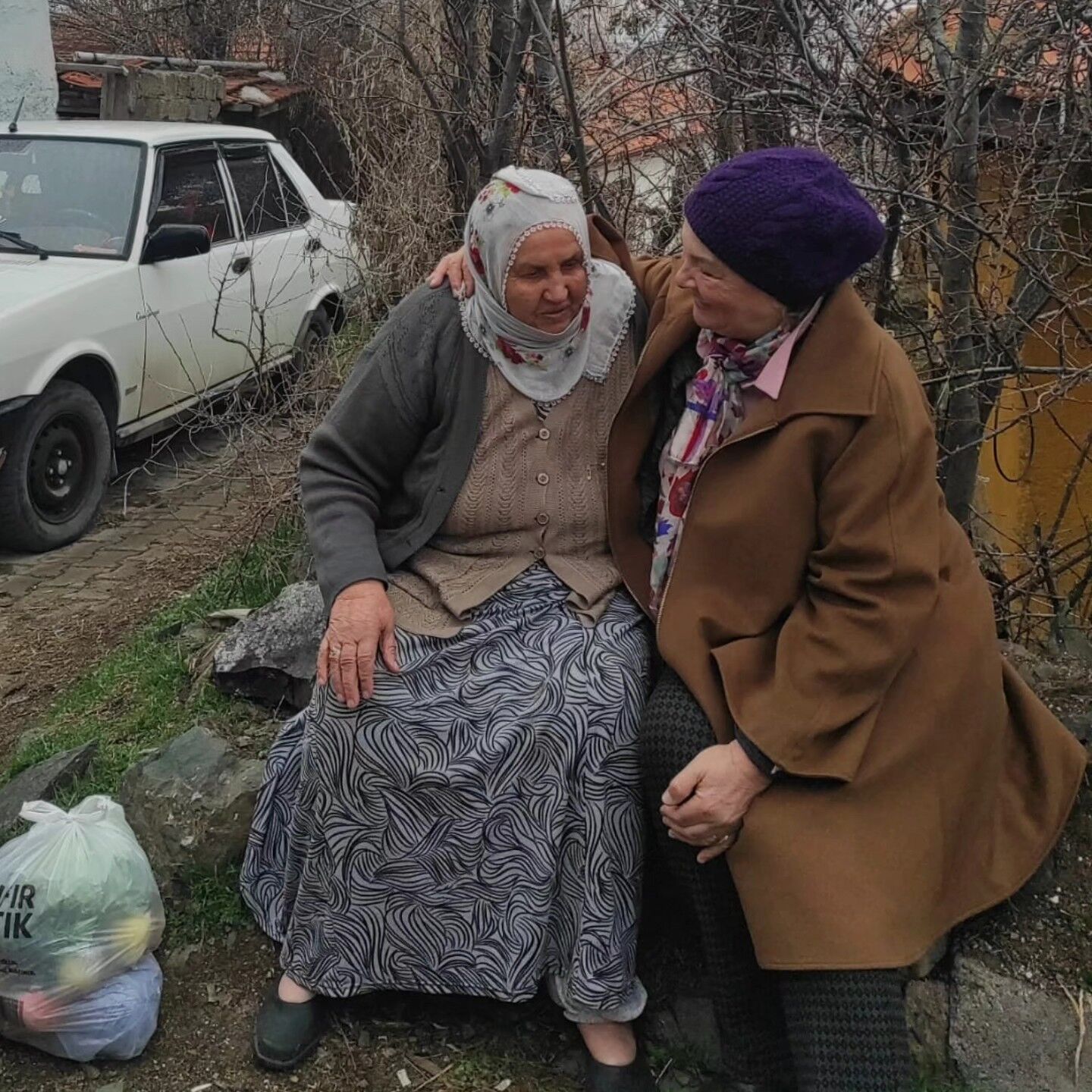 Yozgat'ta İyi̇ Parti Kadın Kolları Sahaya İndi, Sadece Kadınları Dinledi