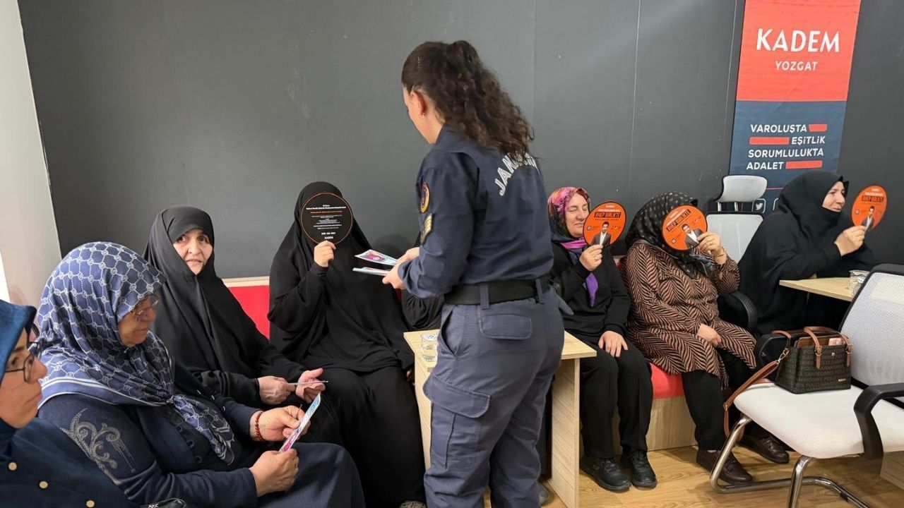 Yozgat’ta Kadınlar İçin Önemli Buluşma Acil Durumda Hayat Kurtaran Sistem Tanıtıldı (4)