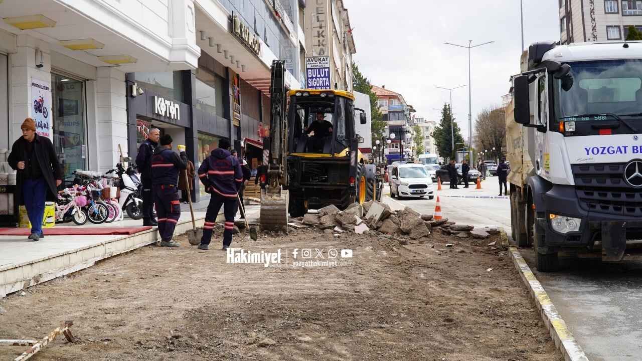 Yozgat’ta Kaldırım Tartışması Büyüyor Kimisi Gereksiz Dedi, Kimisi Geç Kalındı (2)