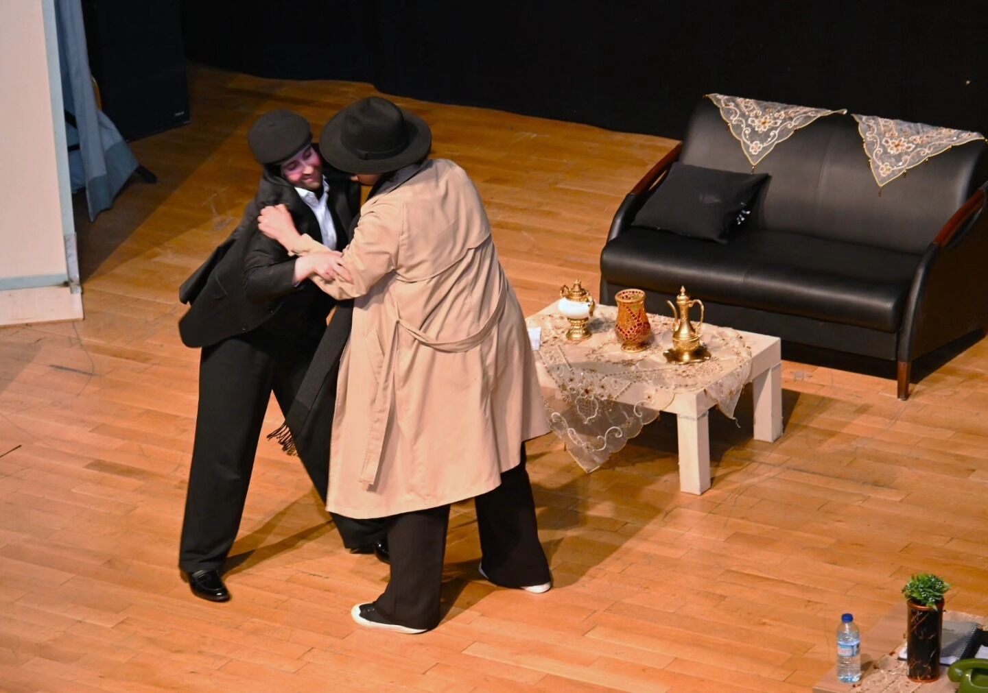 Yozgat'ta Kaybolan Elmas Sergilendi, Alkışları Topladı2