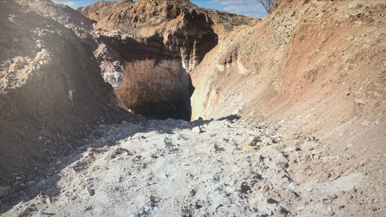 Yozgat’ta Kazı Operasyonu Tarihi Eserler Ve Silahlar Ele Geçirildi (4)