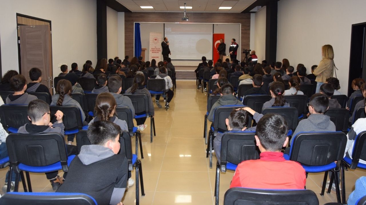 Yozgat’ta Kritik Etkinlik Bilinçli Kullanım Anlatıldı (3)