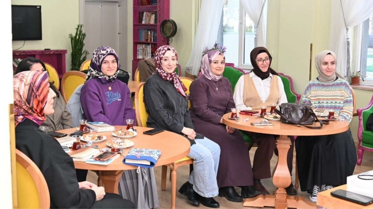 Yozgat’ta Öğretmenler Bu Kitabı Konuştu Nefes Projesi’nde Dikkat Çeken Analiz! (4)