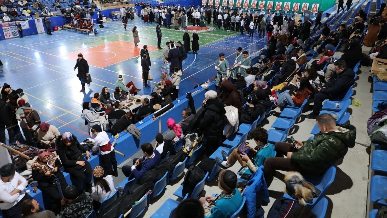 Yozgat’ta Okçuluk Heyecanı Başlıyor Yüzlerce Sporcu Aynı Hedef İçin Yarışacak (2)