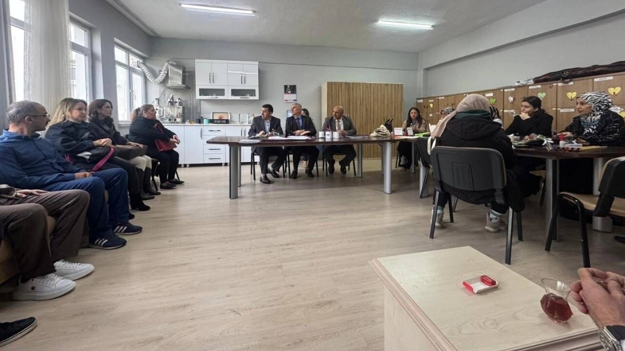 Yozgat’ta Okullar Mercek Altında Eğitimde Güvenlik Seferberliği Başladı! (2)