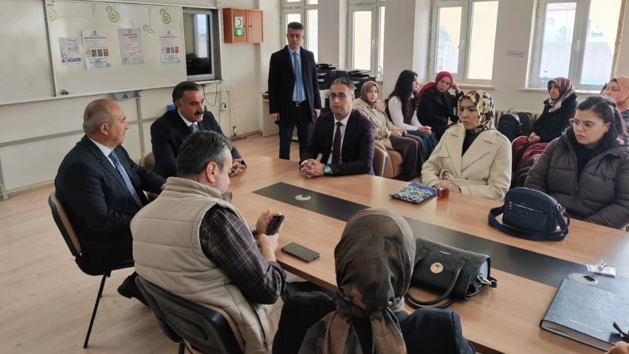 Yozgat’ta Okullar Mercek Altında Eğitimde Güvenlik Seferberliği Başladı! (3)