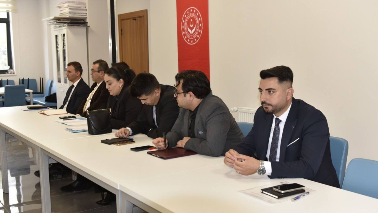 Yozgat’ta Önemli Buluşma Sosyal Hizmetlerde Ortak Hedefler Netleşti (4)