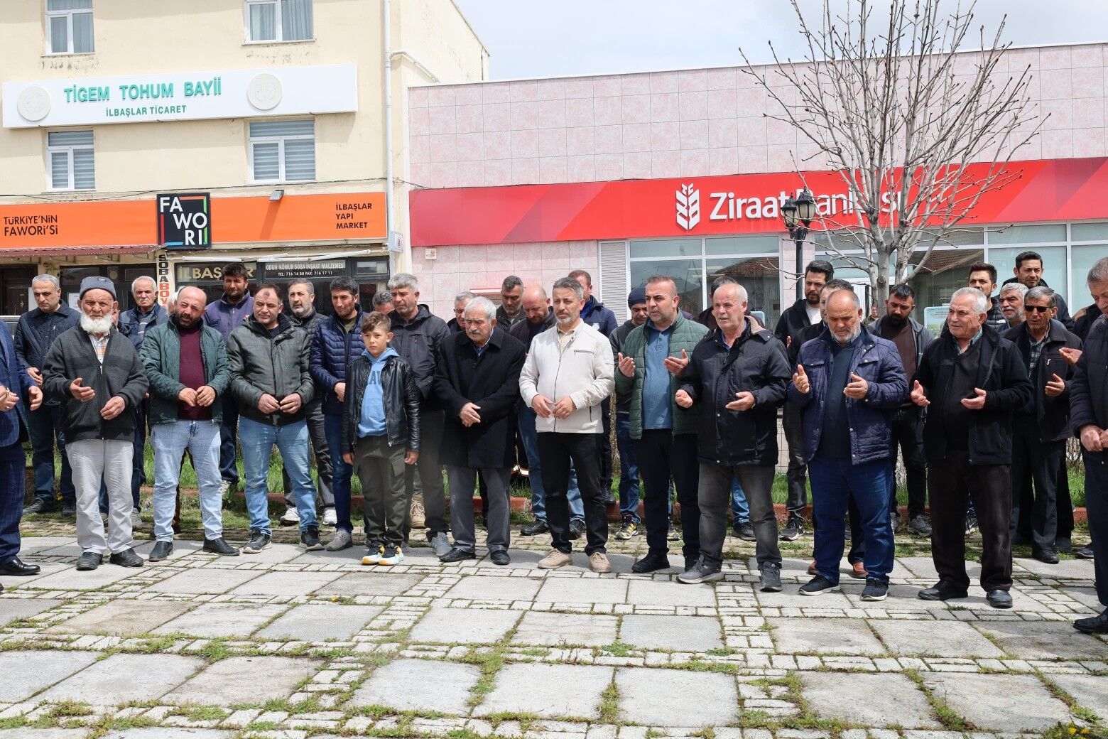Yozgat'ta Şükür Namazına Yoğun Katılım1