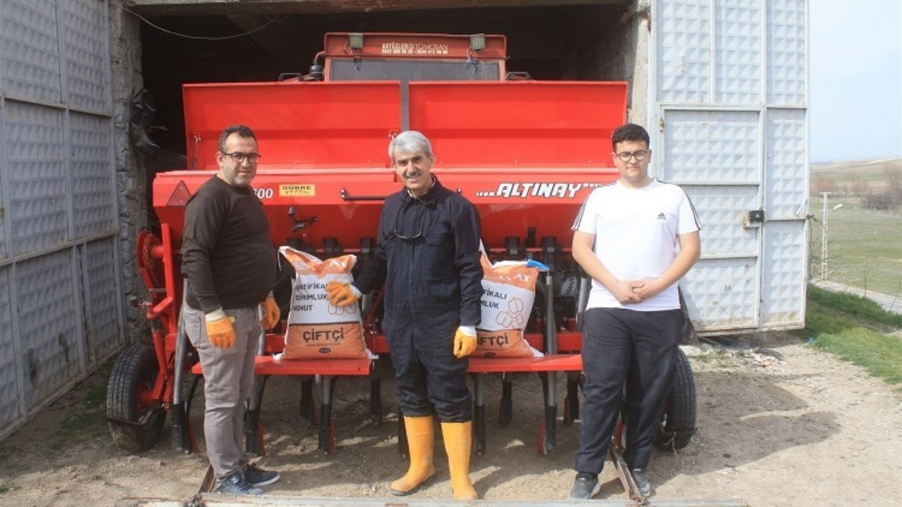 Yozgat’ta Yerli Nohut Çeşidi Tarlada Performans Testinde (5)