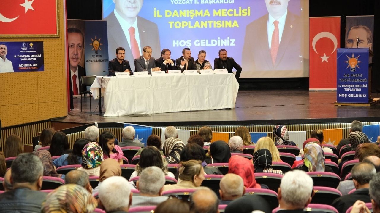 Ak Parti Yozgat Teşkilatı Toplandı