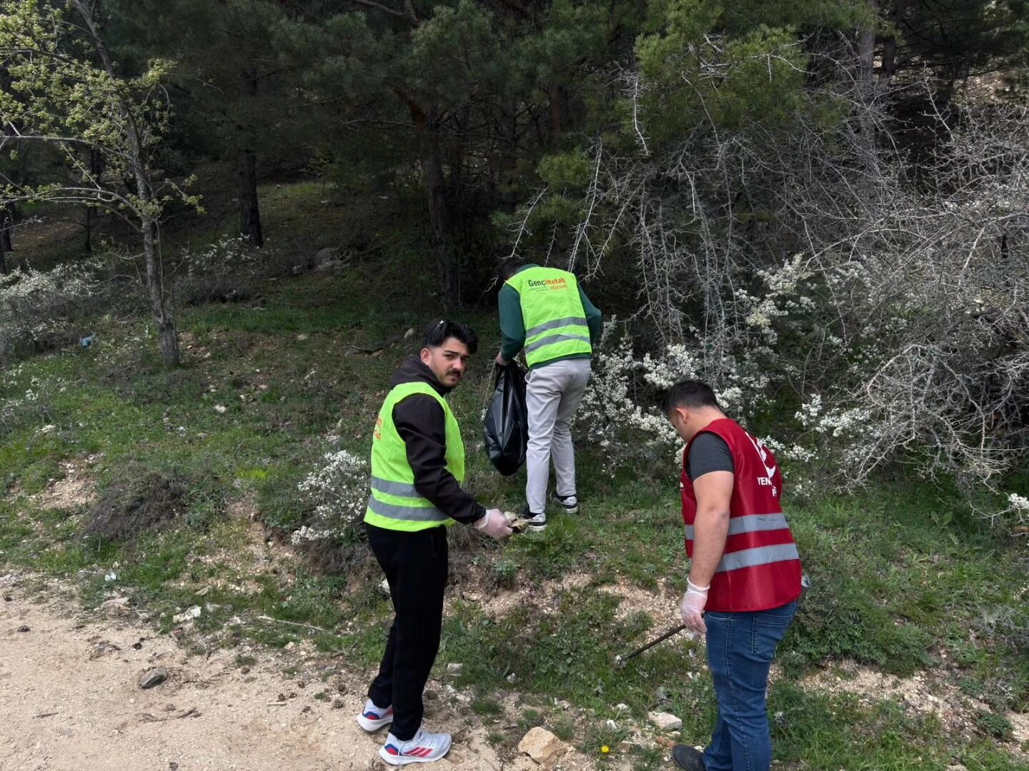 Allah Rızası İçin Kirletmeyin, Temiz Bırakın