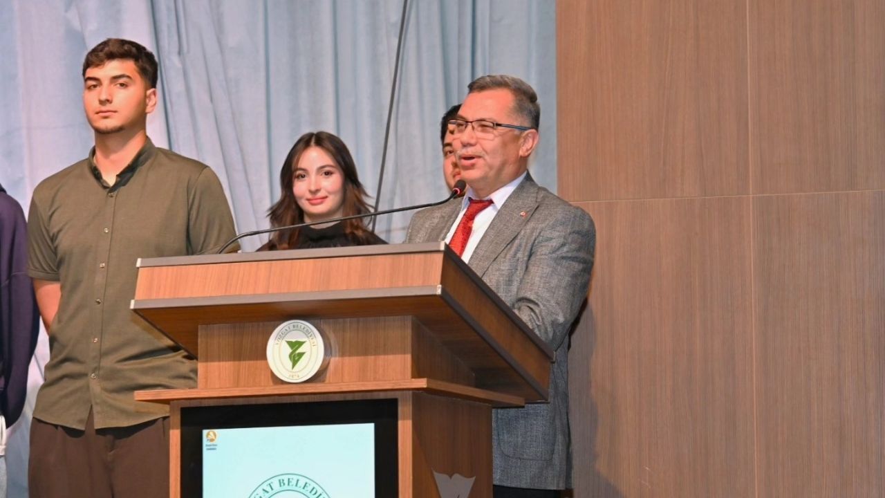 Ayakta Alkışlandılar! Yozgat’ta Sanat Rüzgarı Dinmiyor (2)