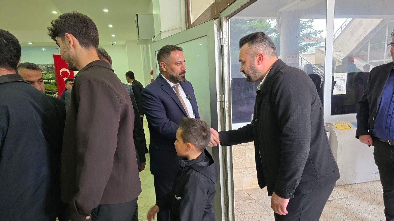 Başkan Ekinci’den Bayramda Sert Çıkış! ‘Bizim Üzerimizden Çalışıyorlar’ (5)