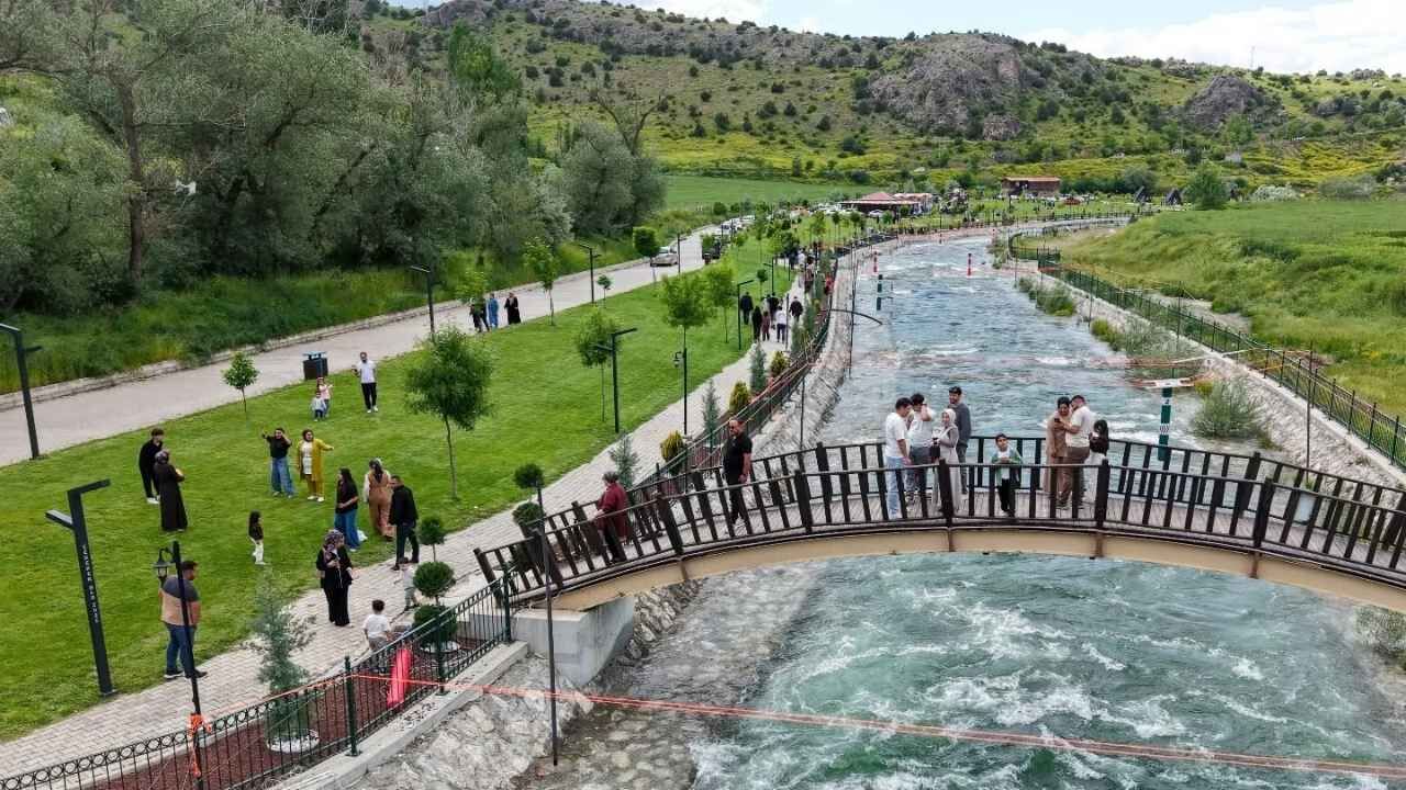 Bayramda Çekerek’e Akın Ettiler! Başkan İnce’den Teşekkür Mesajı (5)