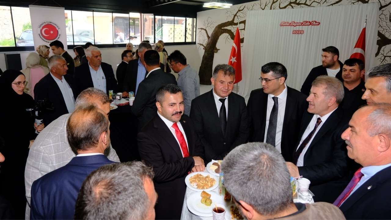 Bayramın Birleştiren Gücü Akdağmadeni’nde Kendini Gösterdi (4)-1