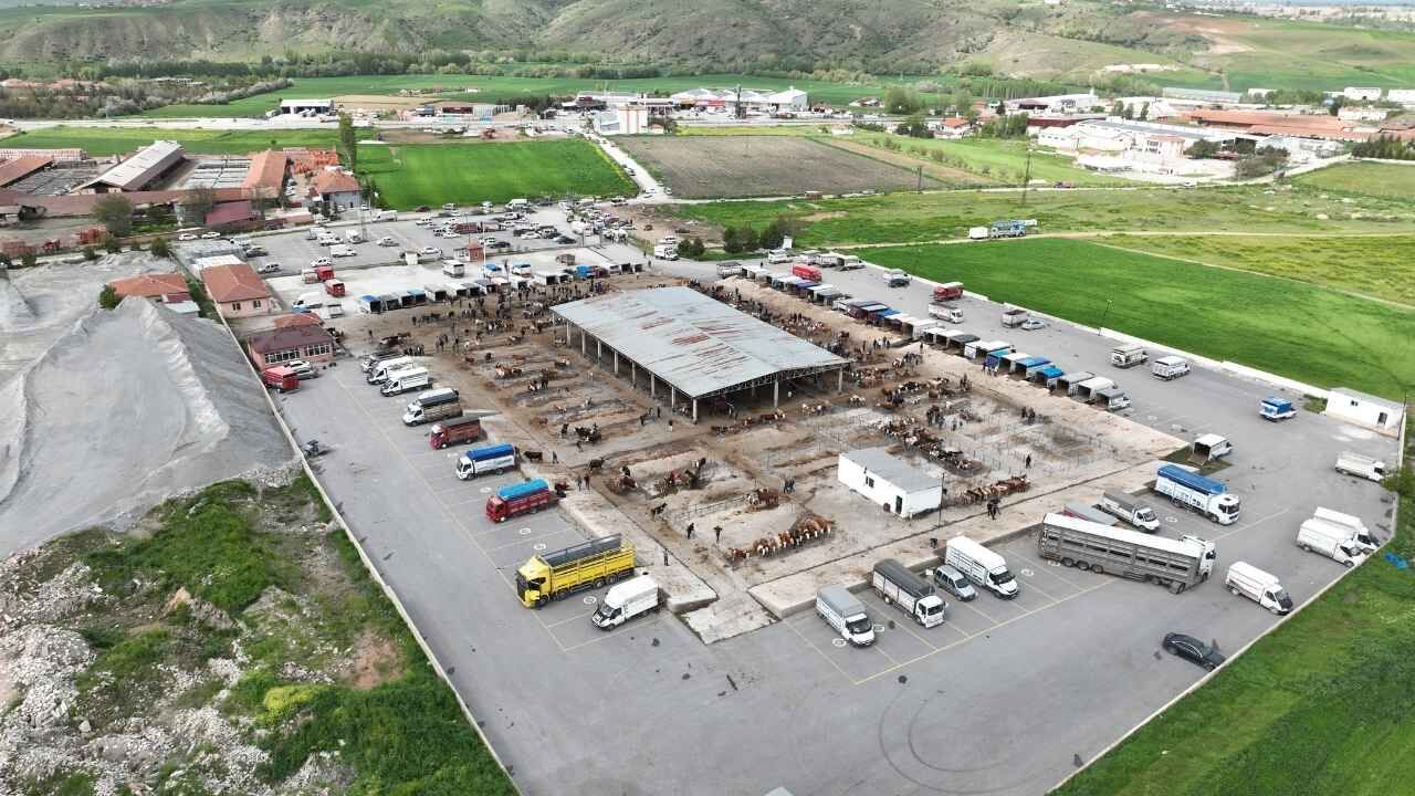 Besicilerden Dikkat Çeken Açıklama “Çalışan Kazanıyor” (4)
