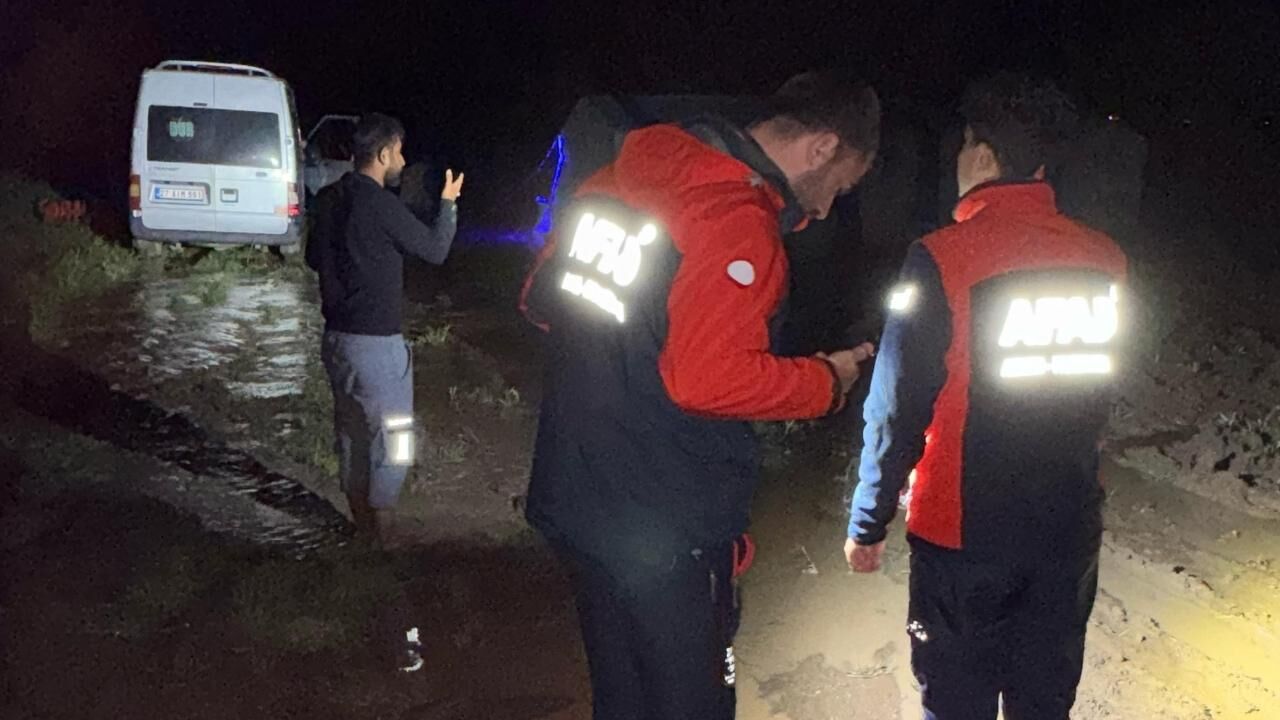 Bir Anda Sular Altında Kaldılar! Yozgat’ta Mevsimlik İşçilere Acil Tahliye (3)