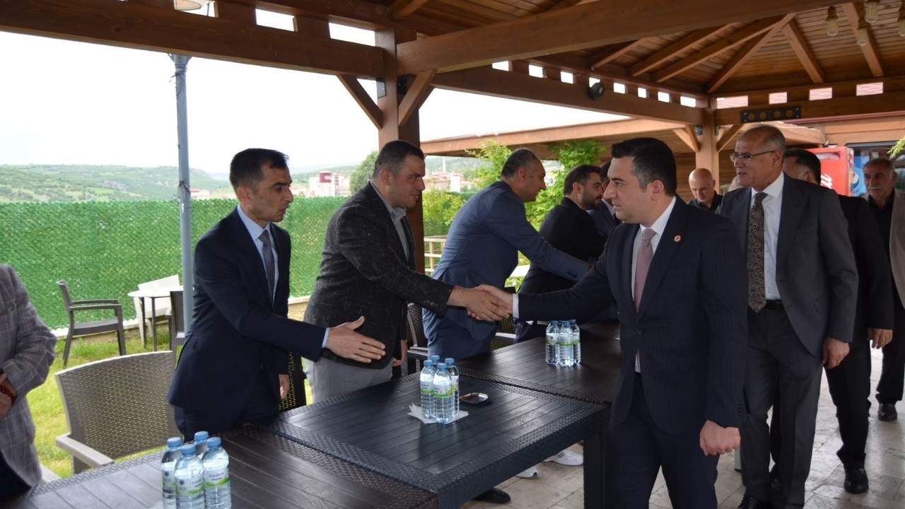 Çekerek’te Bayramlaşma Geleneği Değişmedi (1)
