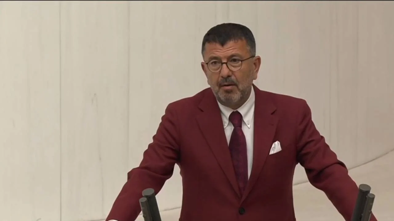 Chp Li Veli Agbaba Akrabalariniz Yegenleriniz Devleti Adeta Isgal Etmis