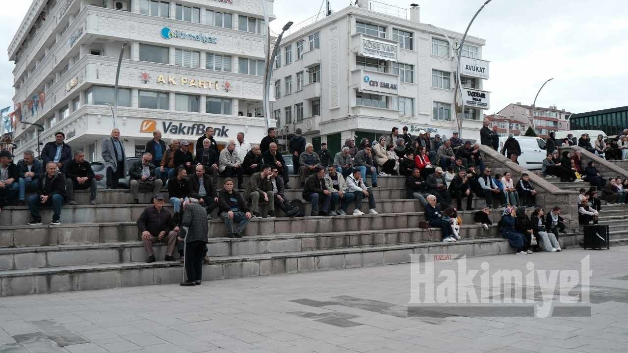 Cumhuriyet Meydanı Eski Ruhuna Kavuştu (2)