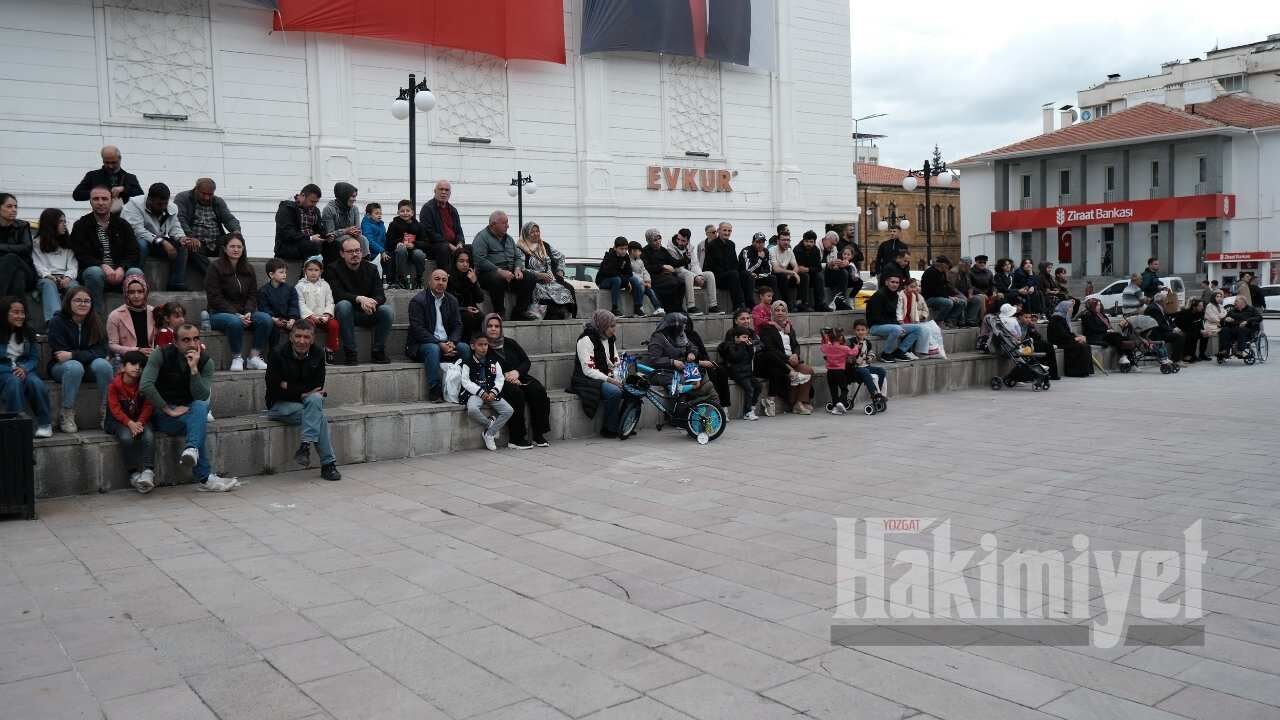 Cumhuriyet Meydanı Eski Ruhuna Kavuştu (3)