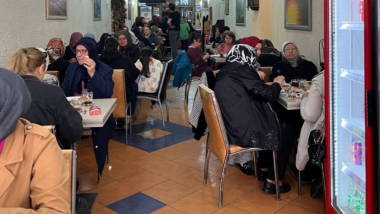 Görenler Hayran Kaldı! Yozgat’ta Mahalleyi Birleştiren Organizasyon (3)