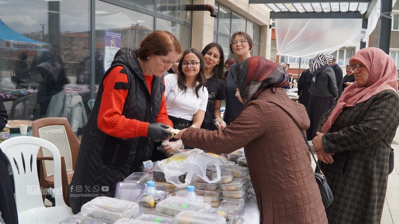 ‘İki İnsan Bir Hayat’ Dediler Yozgatlılar Akın Etti (3)
