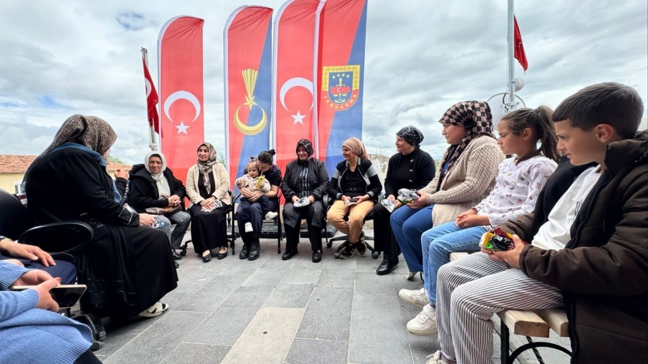 Jandarma Ailenin Önemini Yozgat'a Anlatıyor
