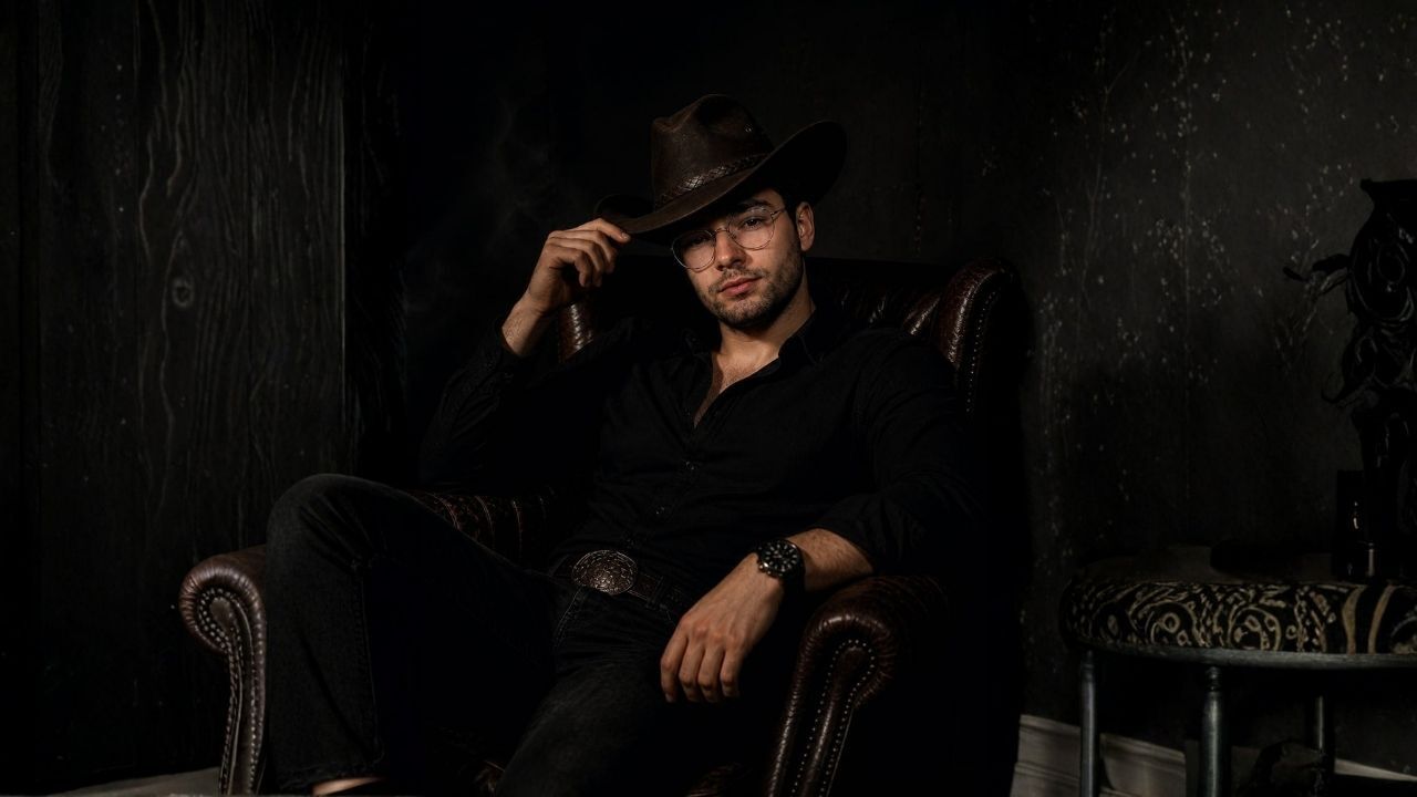 Nusret Emre Akses