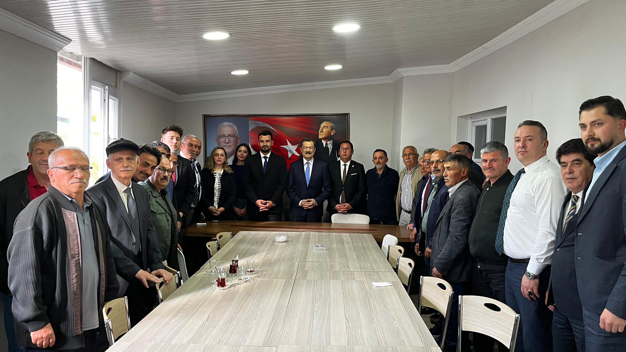 Lütullah Kayalar, Yozgat'ta Partilileriyle Bayramlaştı