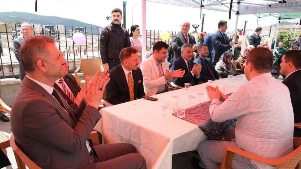 Mesaj Net “Sevginin Ve Azmin Önünde Hiçbir Engel Duramaz” (2)-1