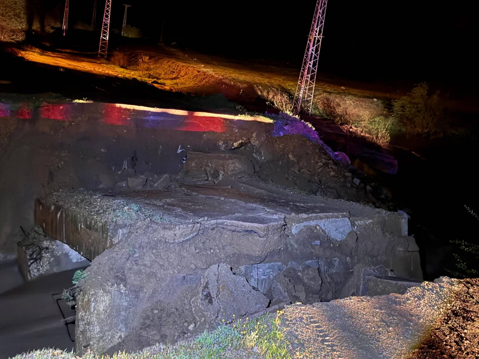 Saraykent'te Aşırı Yağışlar Taşkına Yol Açtı