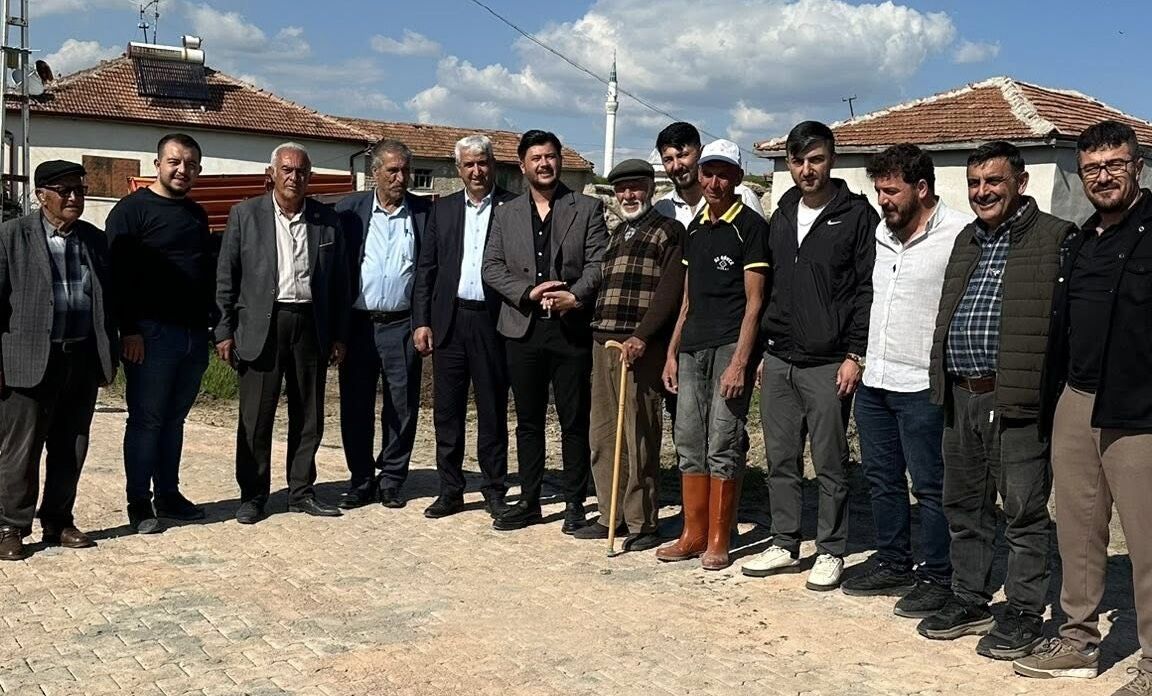 Sarıkaya'da Köy Yolları Düzeliyor1