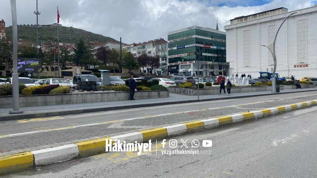 Soğuk Hava Yozgatlıları Vurdu Meydanlar Boşaldı (2)