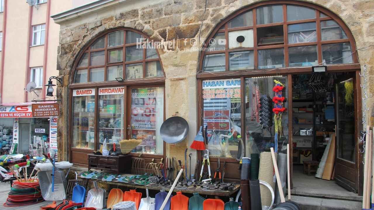 Toprak Canlandı, El Arabası Satışları Patladı! Tol Çarşı Esnafının Yüzü Güldü (4)