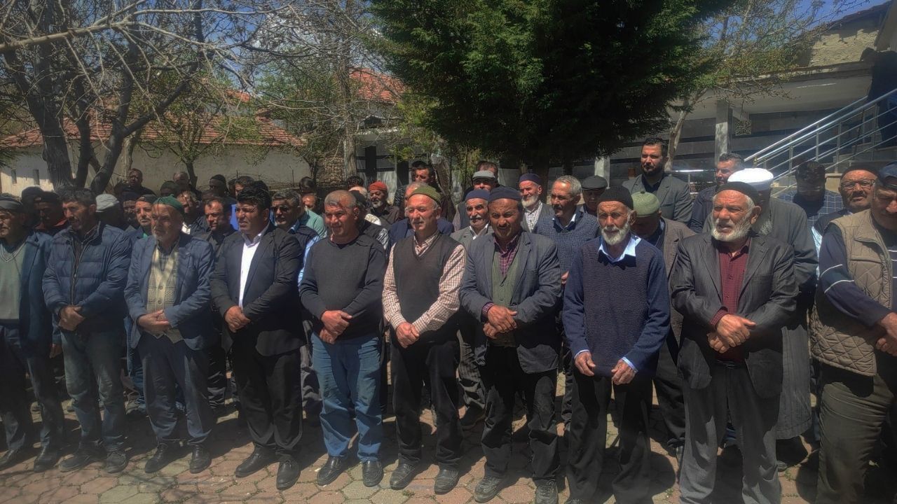 Toprak Suya Doydu, Eller Semaya Açıldı! Yozgat’ta Bereket Sevinci (3)